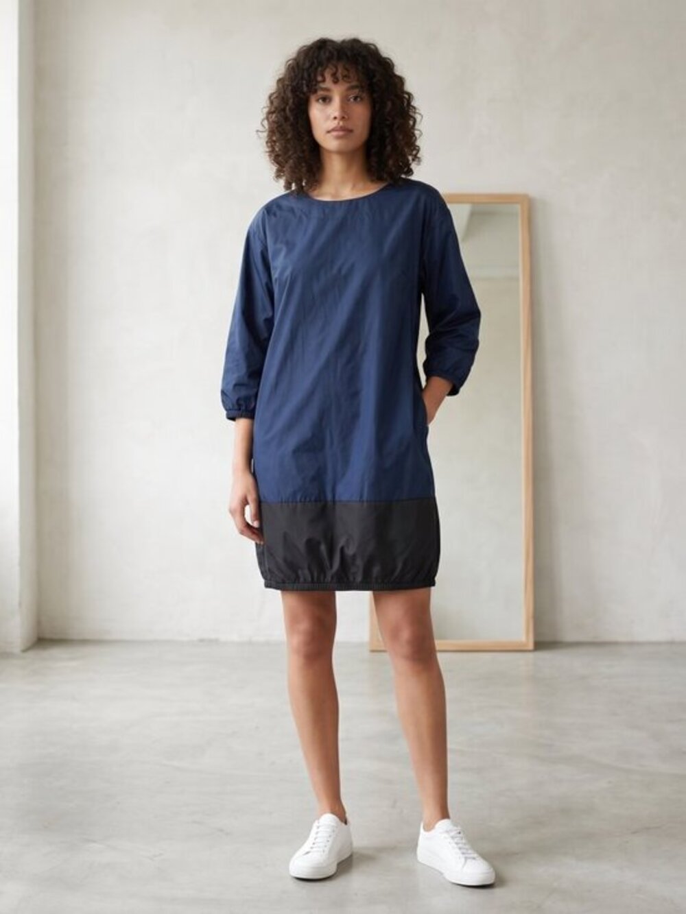 Planet Lauren G Blue Navy and black nylon lightweight dress size small
